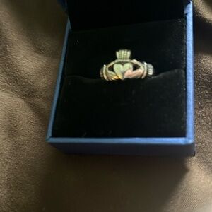 Sterling silver claddaugh ring
